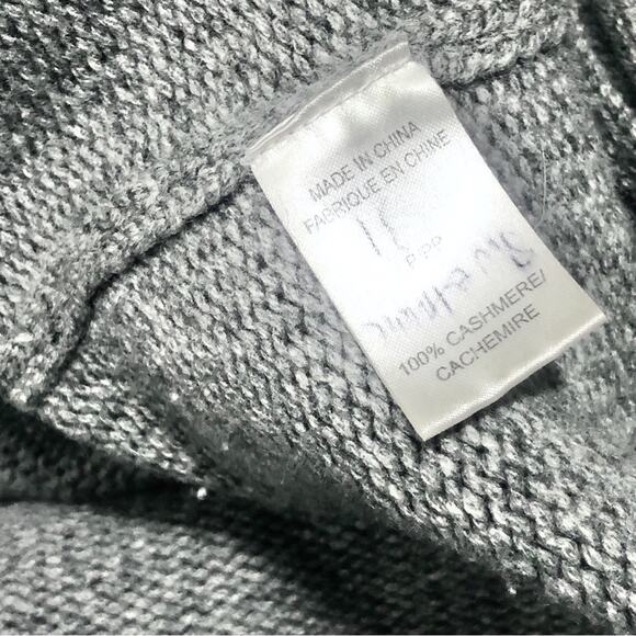 Theory Grey Cashmere V Neck Sweater with pockets Size Small - Picture 9 of 13